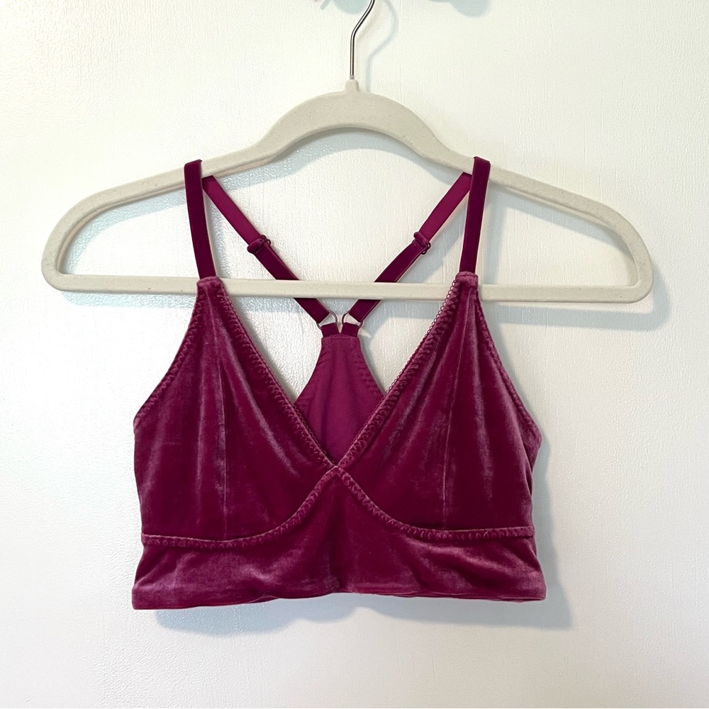 Fabletics Hazel Velvet Bralette Pink